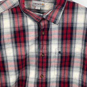 Carhartt Men's Large Red & White Plaid Short Sleeve Button-Up Shirt